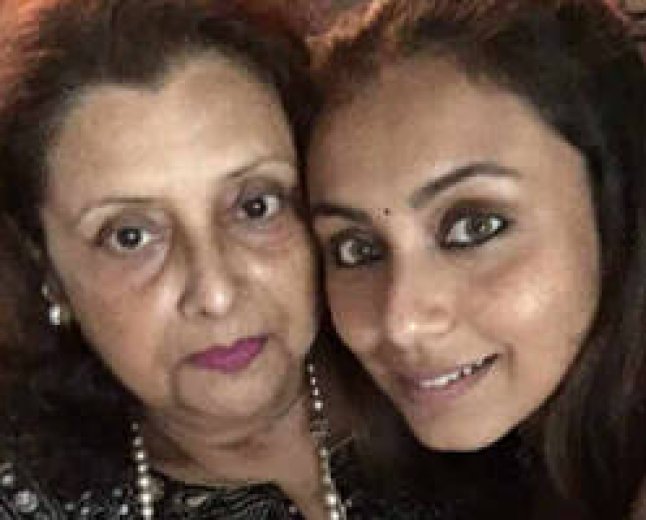 Rani Mukerji Mother Passes Away: रानी मुखर्जी की मां कृष्णा मुखर्जी का निधन, बॉलीवुड में शोक की लहर