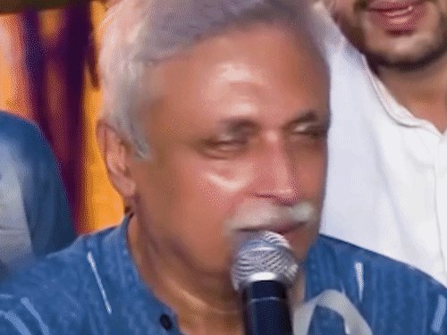 नसीरुद्दीन शाह पर पीयूष मिश्रा का तंज:बोले- झारखंड में नज्म नहीं, आटा-दाल चाहिए था; CJP के प्रोटेस्ट में पहुंचे थे नसीरुद्दीन शाह